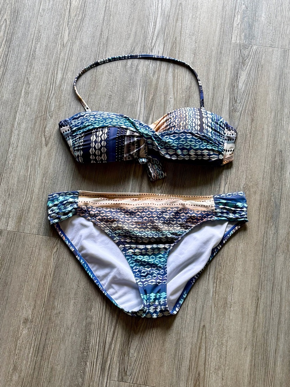 Kenneth Cole Patterned Bikini Set
